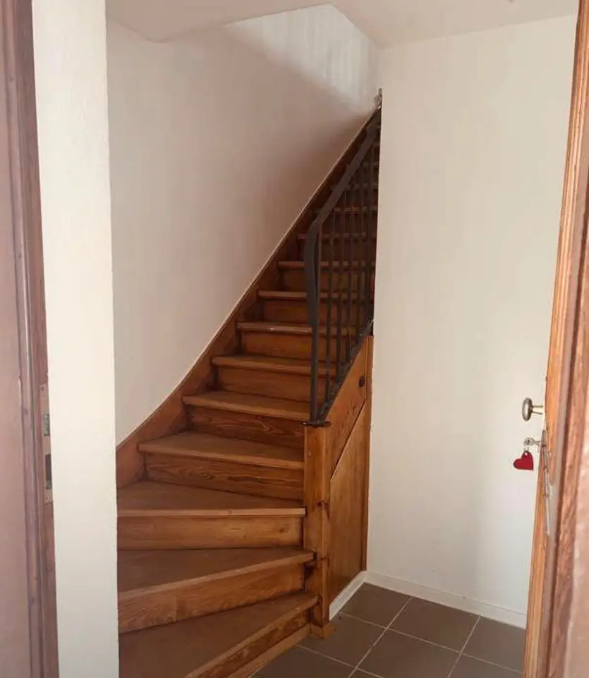 4 Zimmer Wohnung mit 130 m² in Weinheim – Bild 3