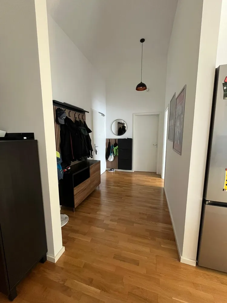 2 Zimmer Wohnung mit 90 m² in Berlin – Bild 4