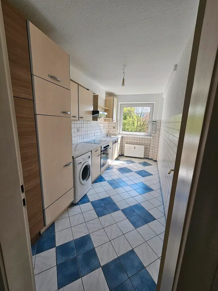 2 Zimmer Wohnung mit 69 m² in Wuppertal – Bild 3