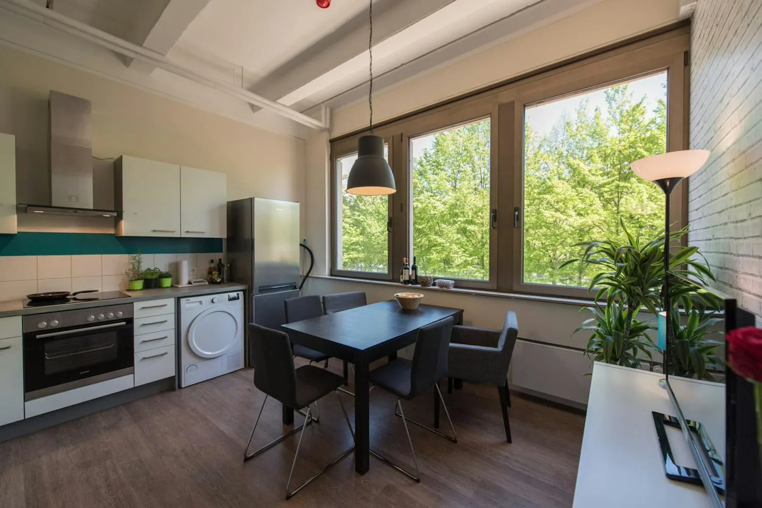 Shared room with 13 m² in Munich – Photo 4