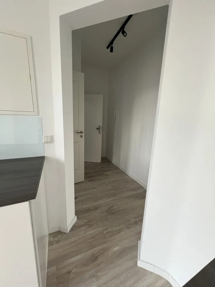 1 room apartment with 35 m² in Cologne – Photo 5