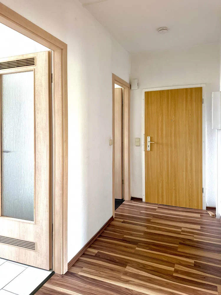 3 Zimmer Wohnung mit 60 m² in Suhl – Bild 4