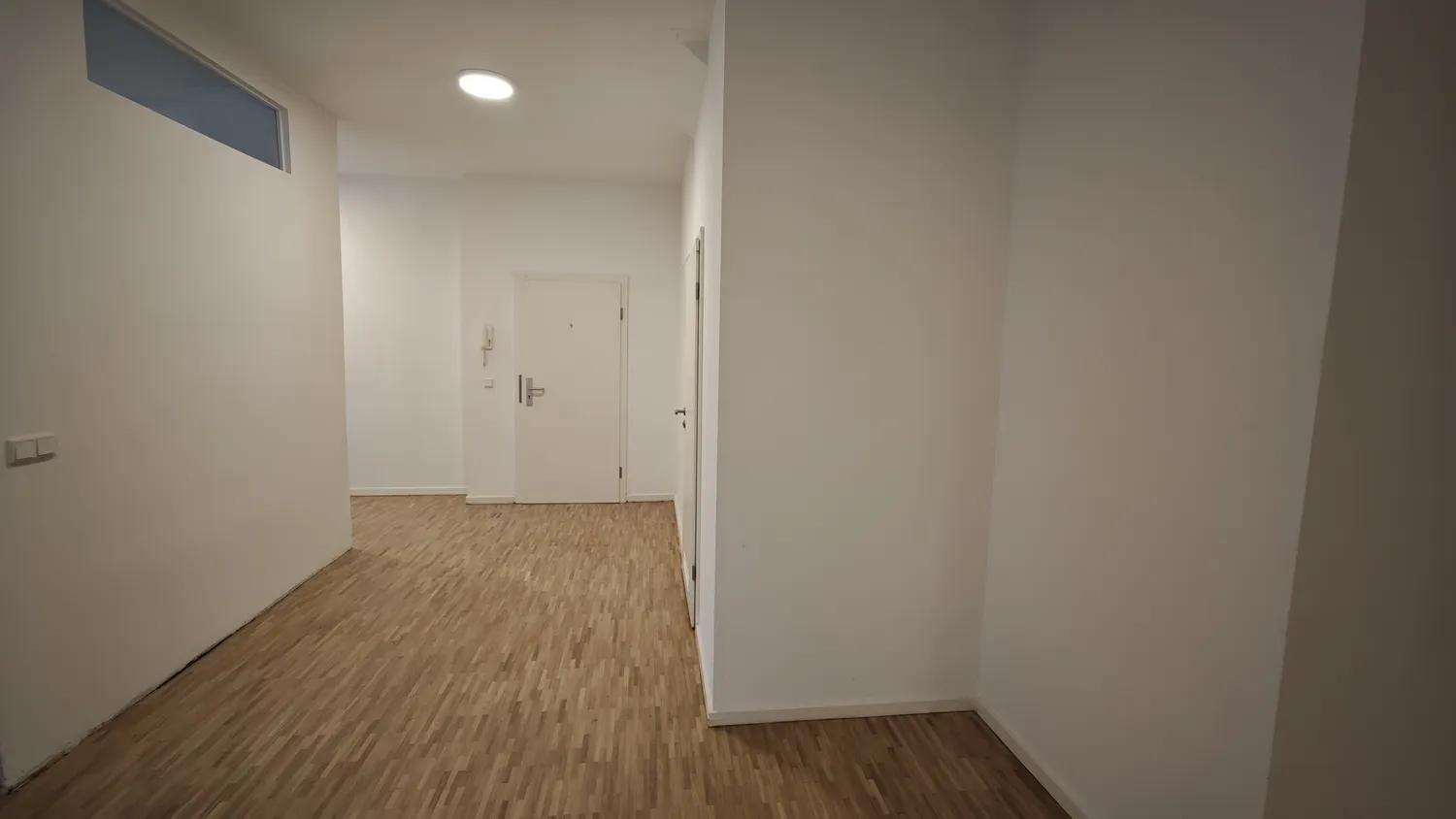 3 Zimmer Wohnung mit 123 m² in Düsseldorf – Bild 2