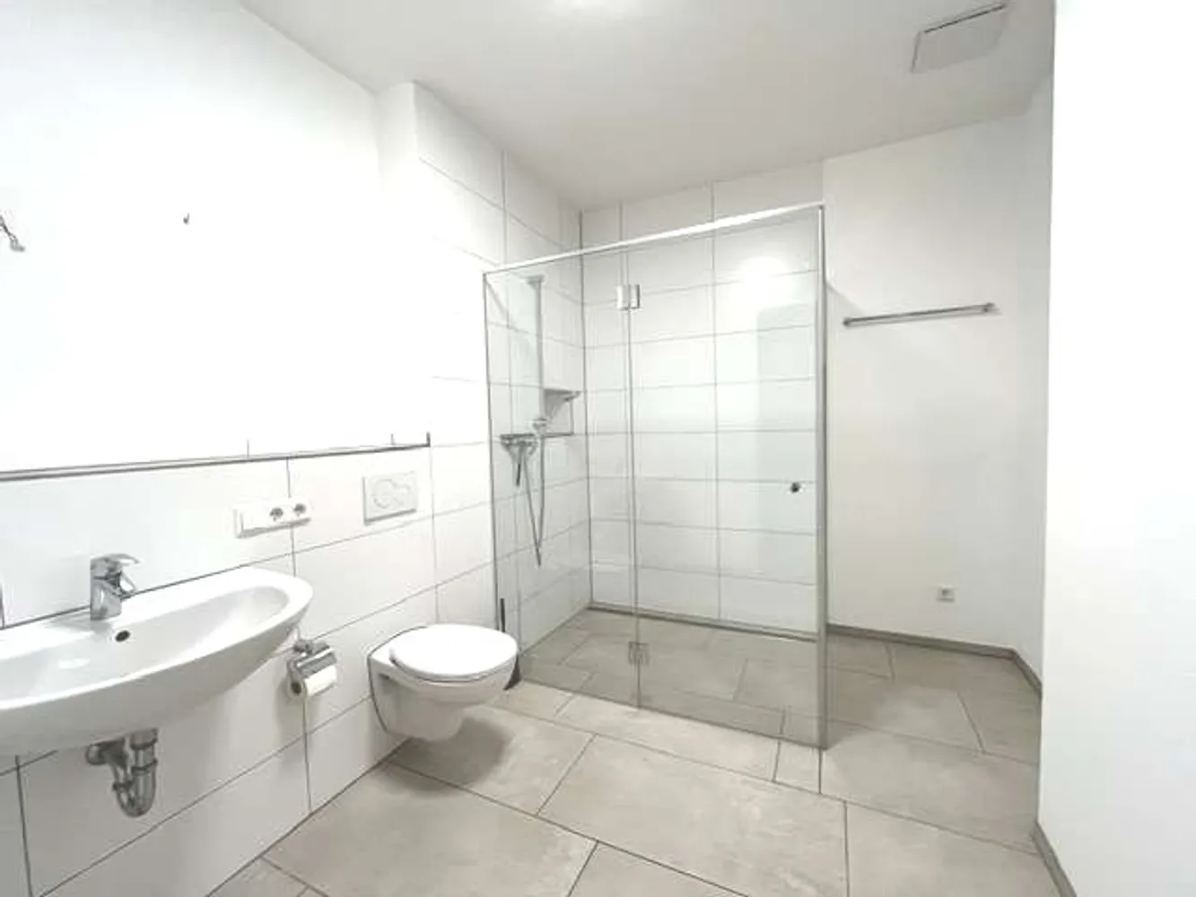 3 Zimmer Wohnung mit 94 m² in Mönchengladbach – Bild 3