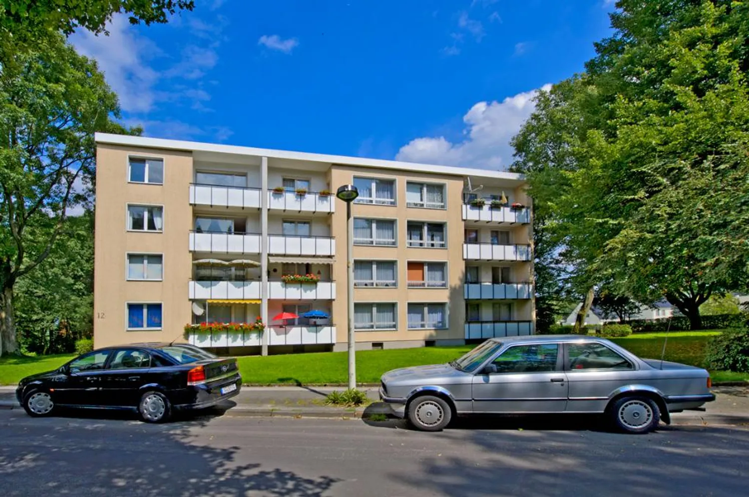 4 Zimmer Wohnung mit 80 m² in Solingen – Bild 2