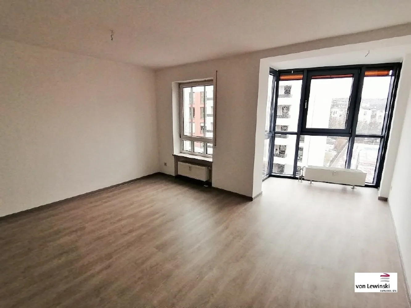 1 room apartment with 38 m² in Chemnitz – Photo 1