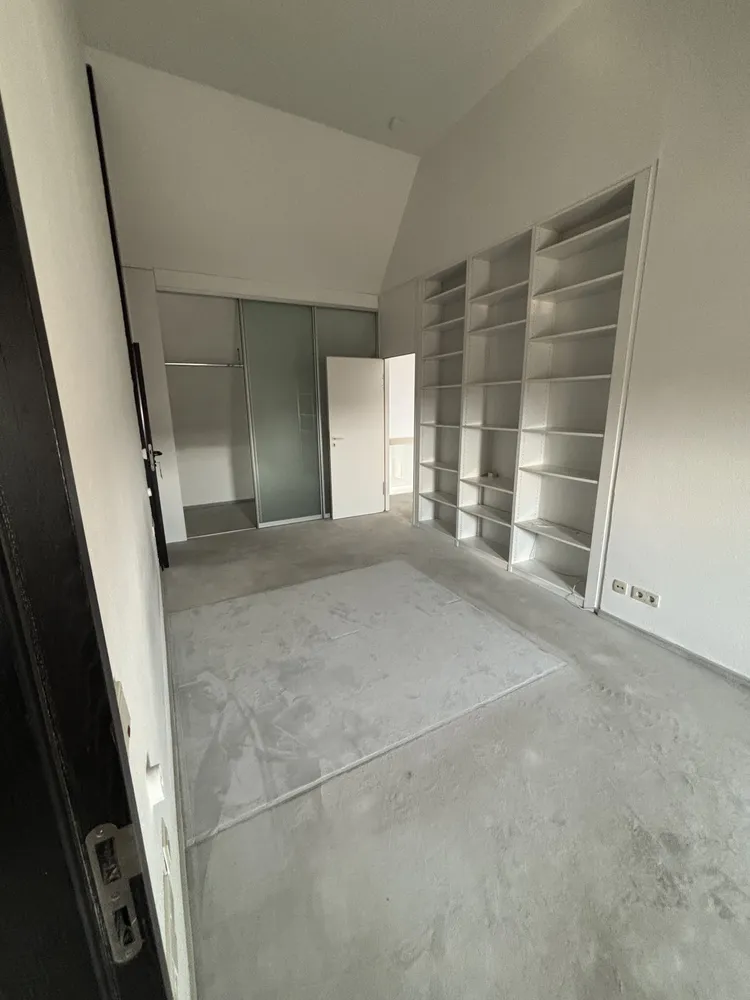 2 Zimmer Wohnung mit 140 m² in Nürnberg – Bild 7