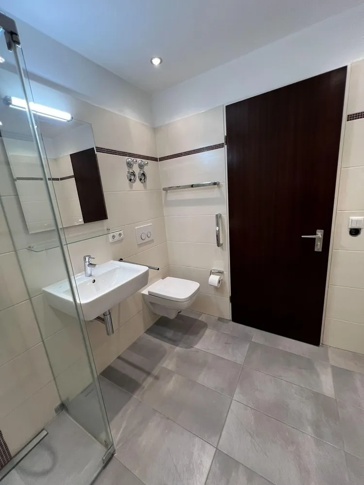 4 Zimmer Wohnung mit 106 m² in München – Bild 7