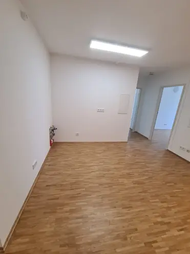 5 Zimmer Wohnung mit 97 m² in München – Bild 9