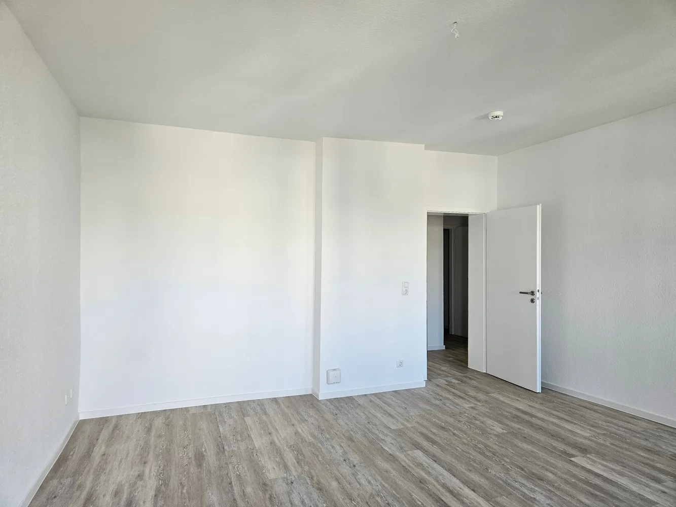 2 room apartment with 65 m² in Magdeburg – Photo 8