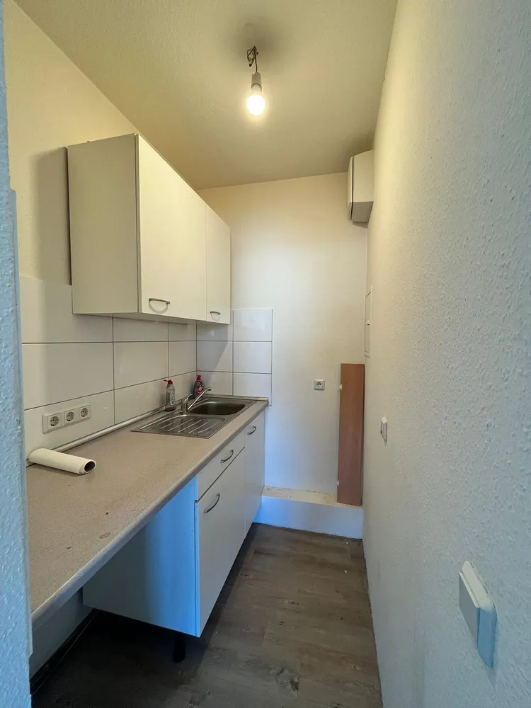 2 Zimmer Wohnung mit 33 m² in Saarbrücken – Bild 11