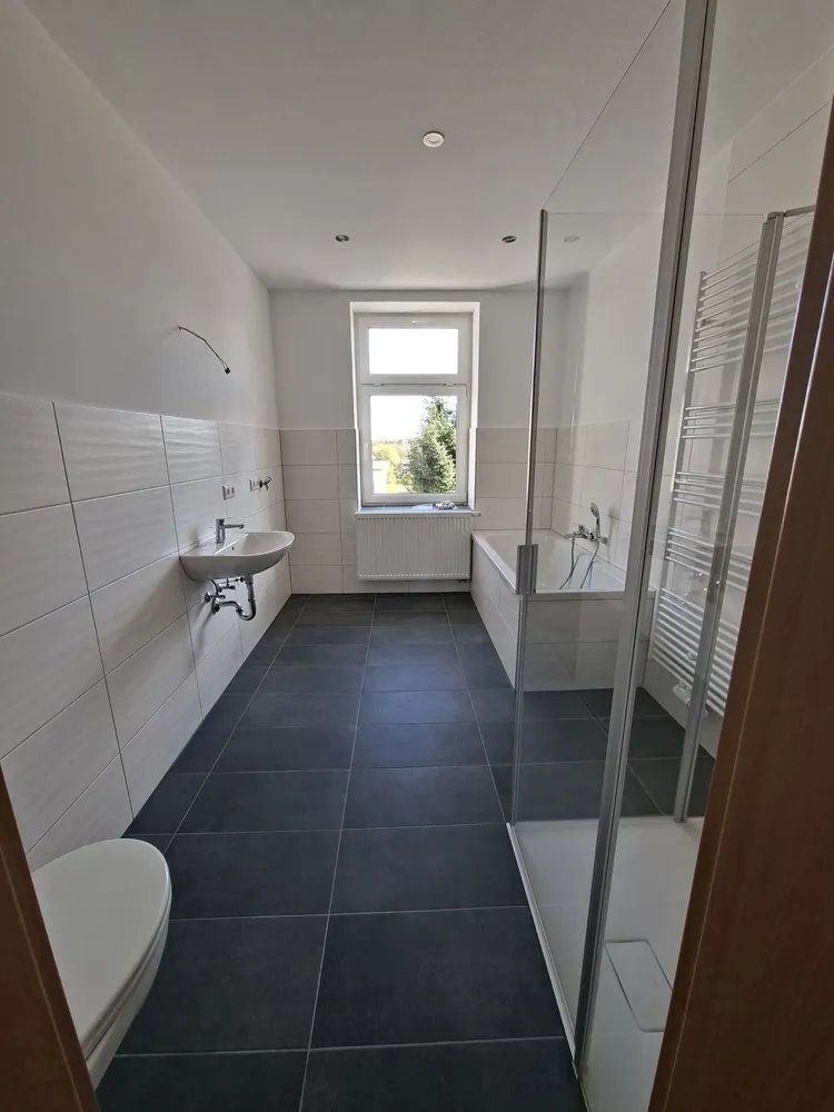 4 room apartment with 102 m² in Limbach-Oberfrohna – Photo 11