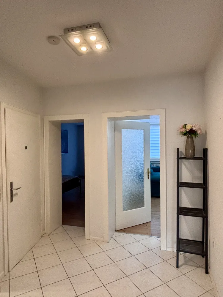 3 Zimmer Wohnung mit 70 m² in Düsseldorf – Bild 2