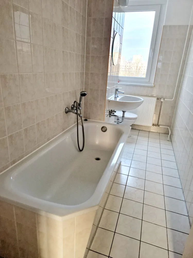 3 Zimmer Wohnung mit 61 m² in Halle (Saale) – Bild 6