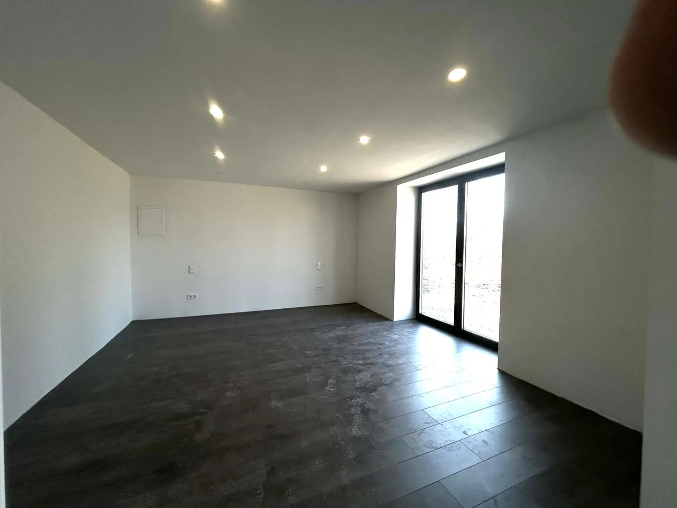 2 Zimmer Wohnung mit 70 m² in Homburg – Bild 1