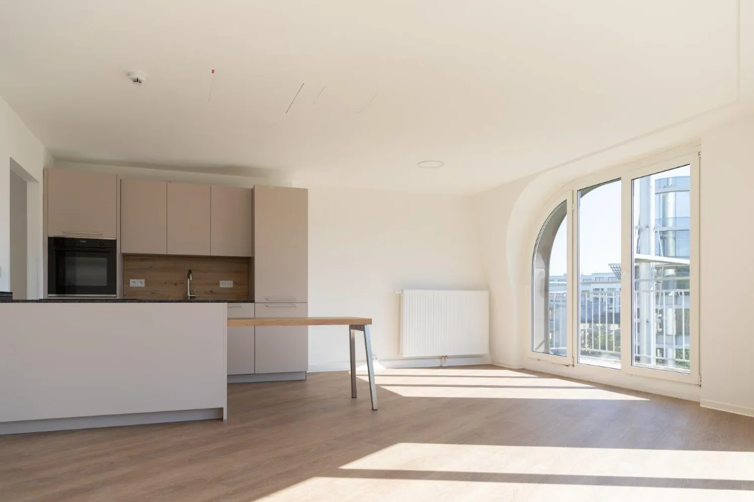 2 Zimmer Wohnung mit 75 m² in Frankfurt am Main – Bild 4