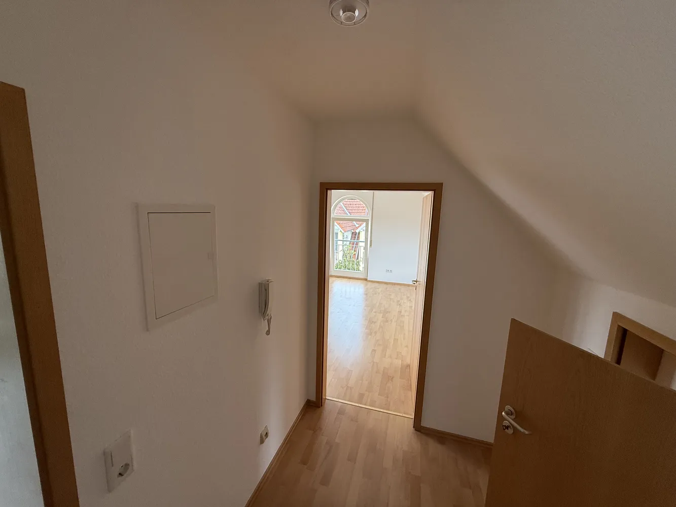 1 Zimmer Wohnung mit 41 m² in Rottenburg am Neckar – Bild 2