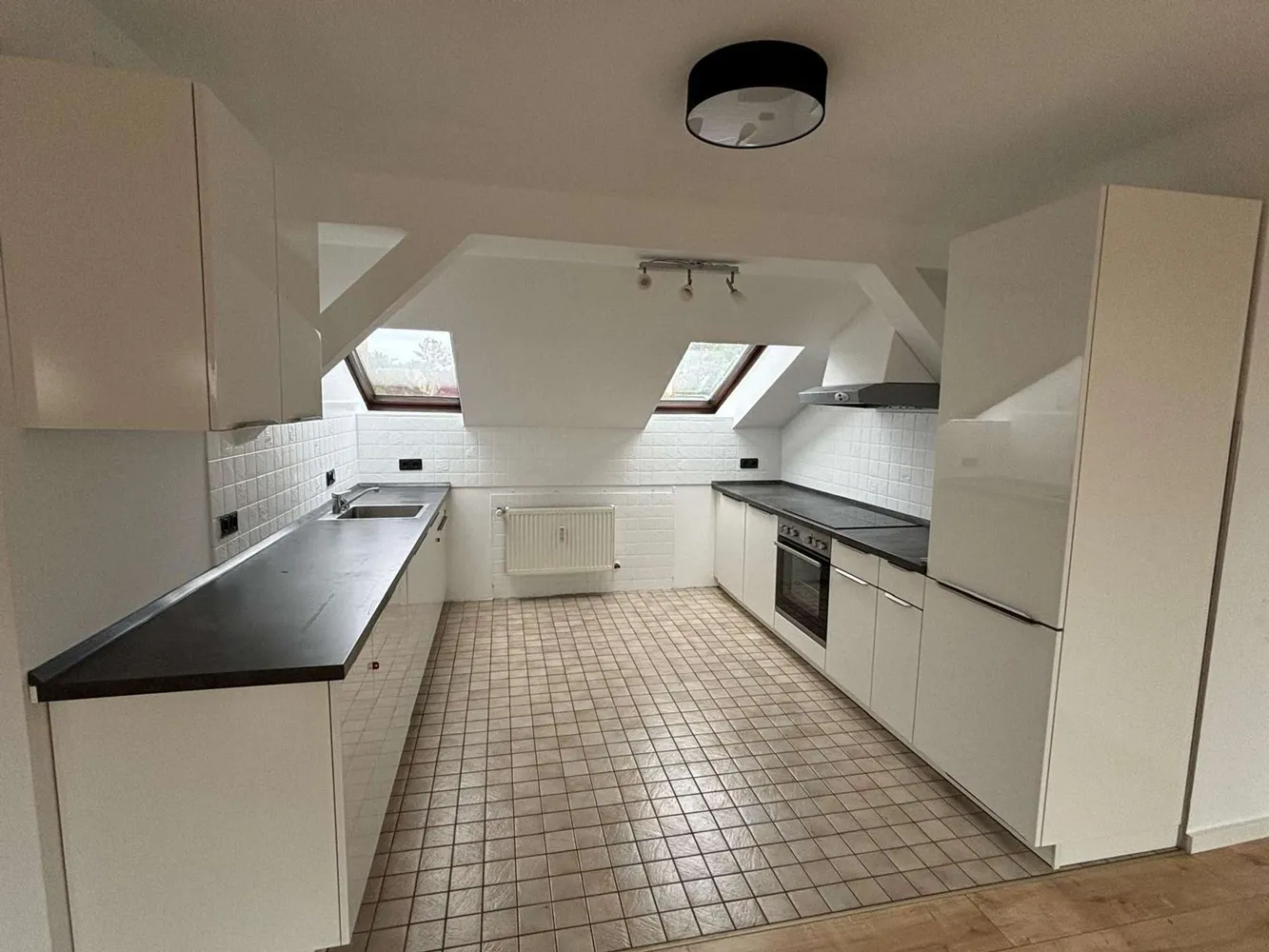 3 Zimmer Wohnung mit 121 m² in Berlin – Bild 1