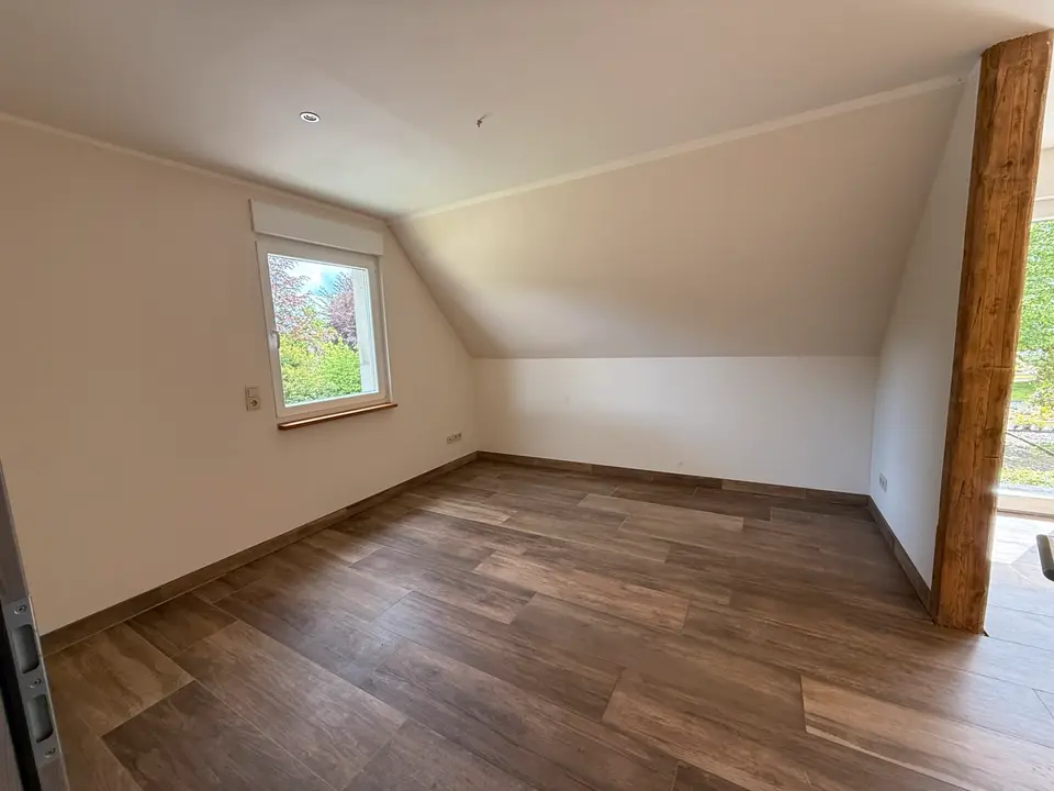 8 Zimmer Haus mit 244 m² in Herford – Bild 3