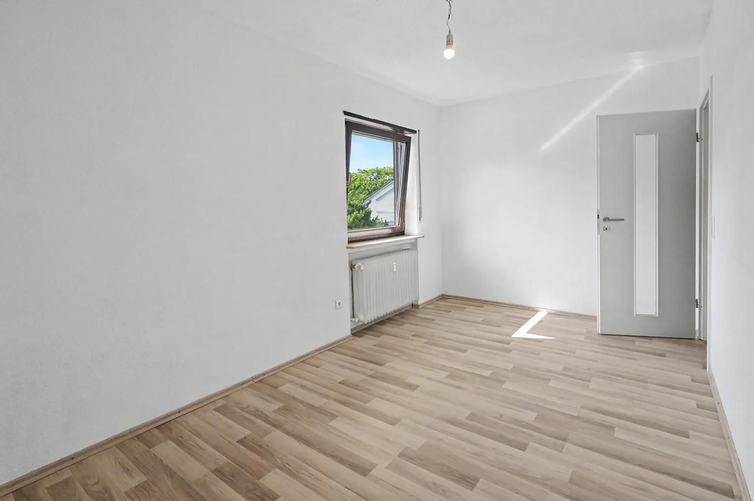 4 Zimmer Wohnung mit 106 m² in Hockenheim – Bild 6