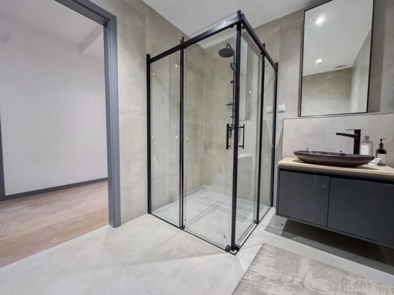 2 Zimmer Wohnung mit 128 m² in Oberhausen – Bild 12
