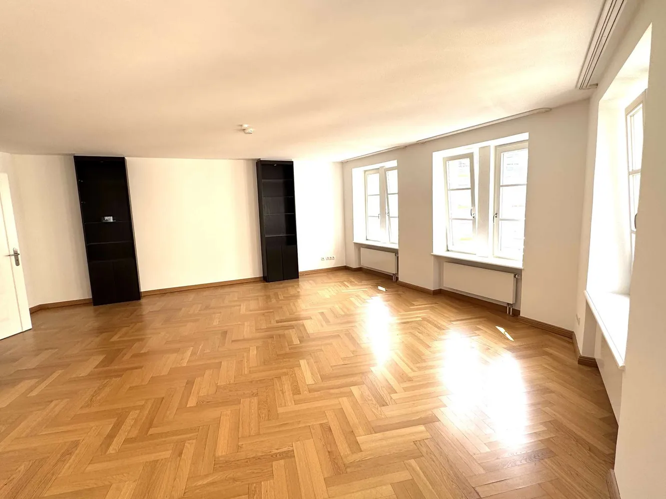 3 Zimmer Wohnung mit 97 m² in München – Bild 4