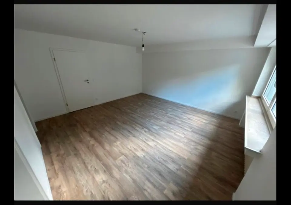2 Zimmer Wohnung mit 42 m² in Krefeld – Bild 2