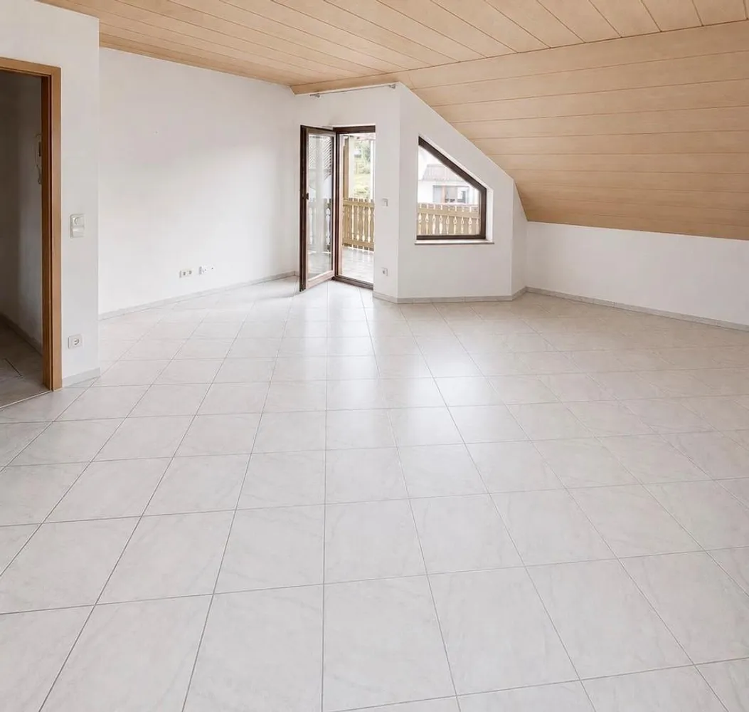 4 Zimmer Wohnung mit 91 m² in München – Bild 1