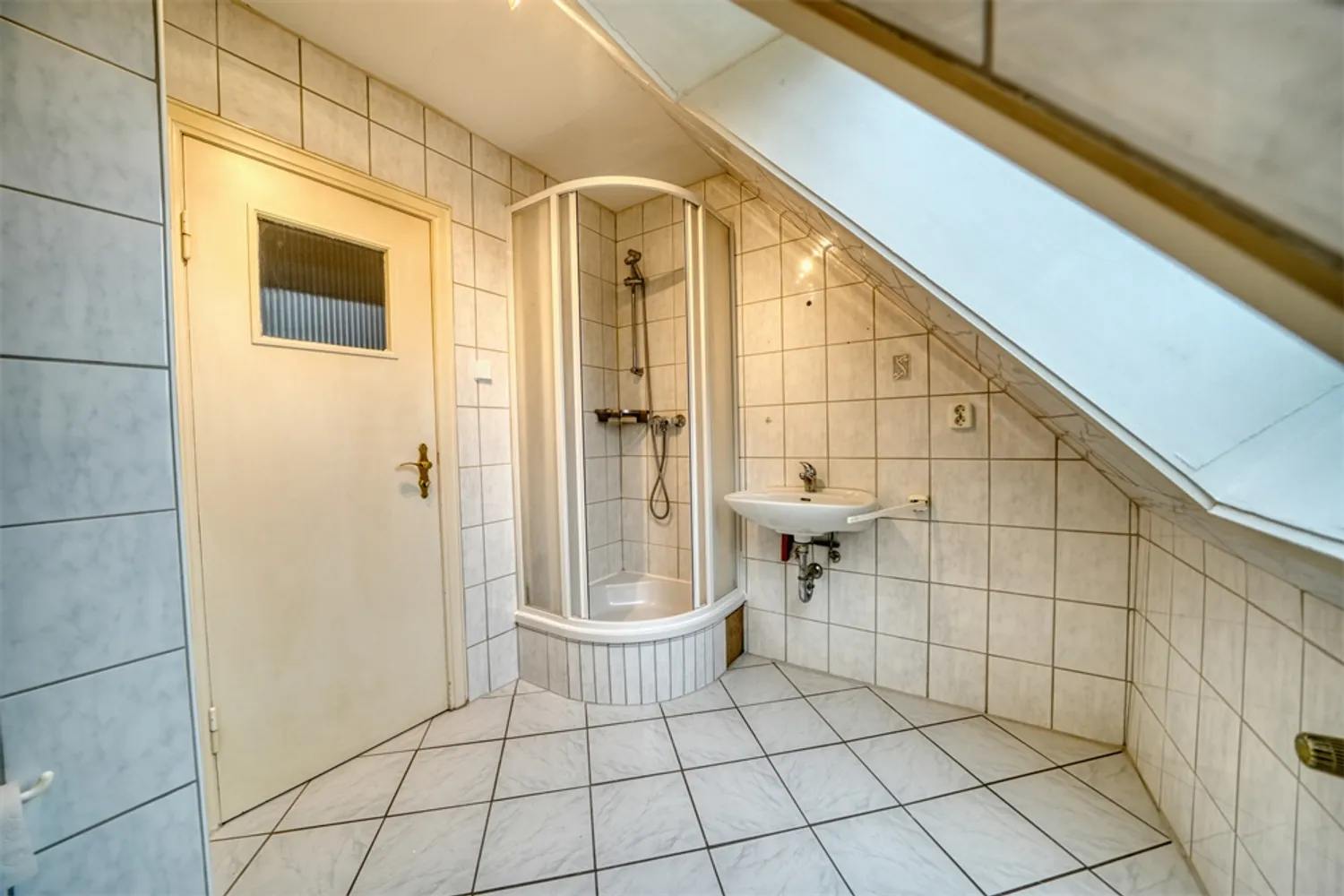 2 Zimmer Wohnung mit 54 m² in Lübeck – Bild 4