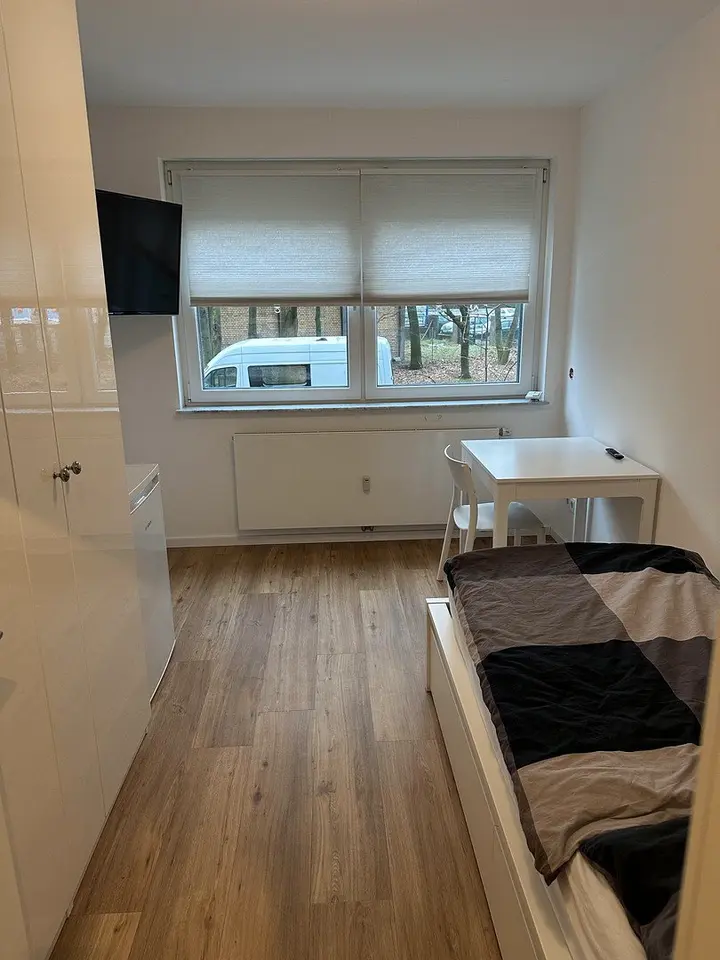 WG-Zimmer mit 24 m² in Frankfurt am Main – Bild 1