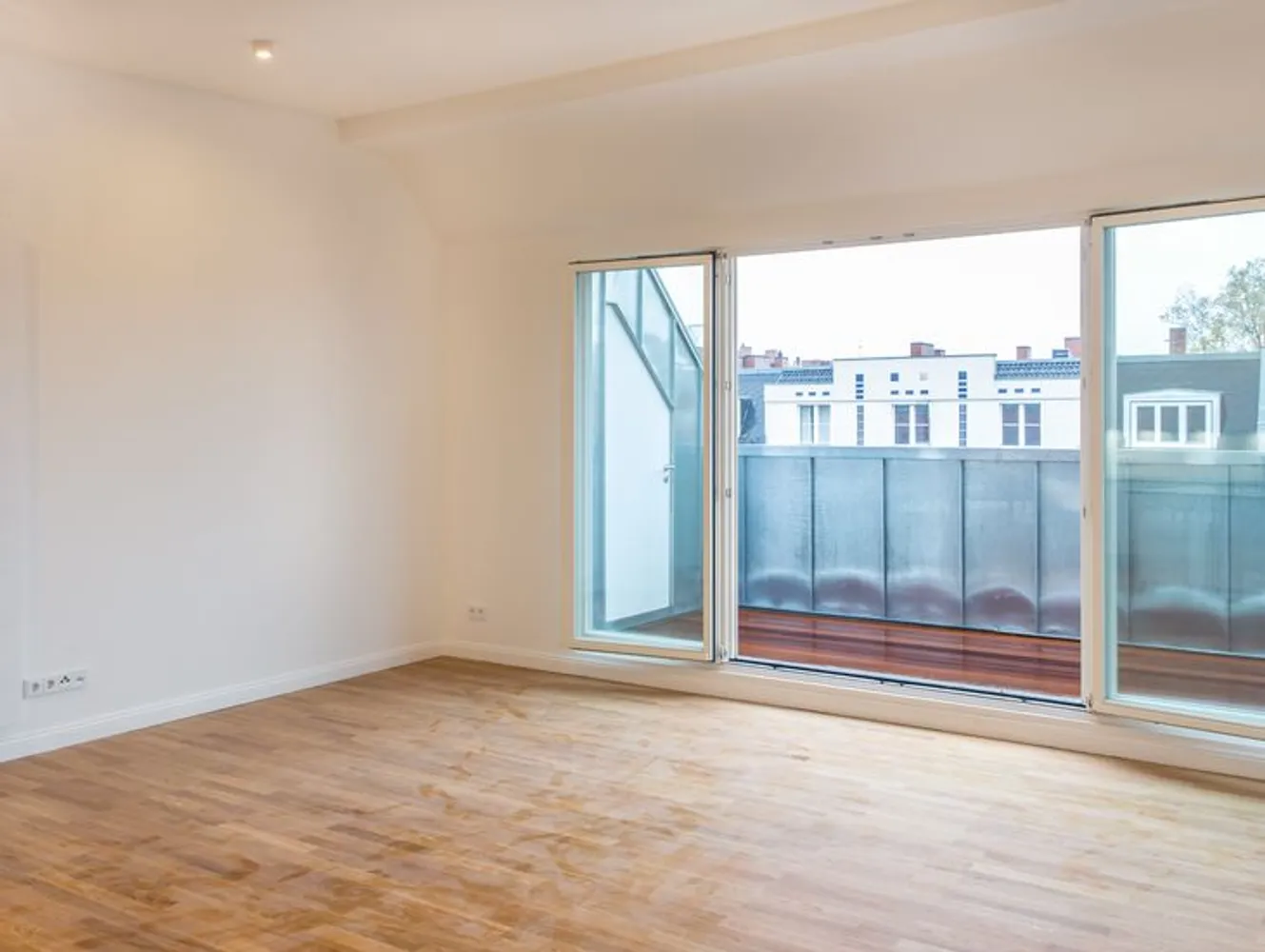 2 Zimmer Wohnung mit 84 m² in Berlin – Bild 10