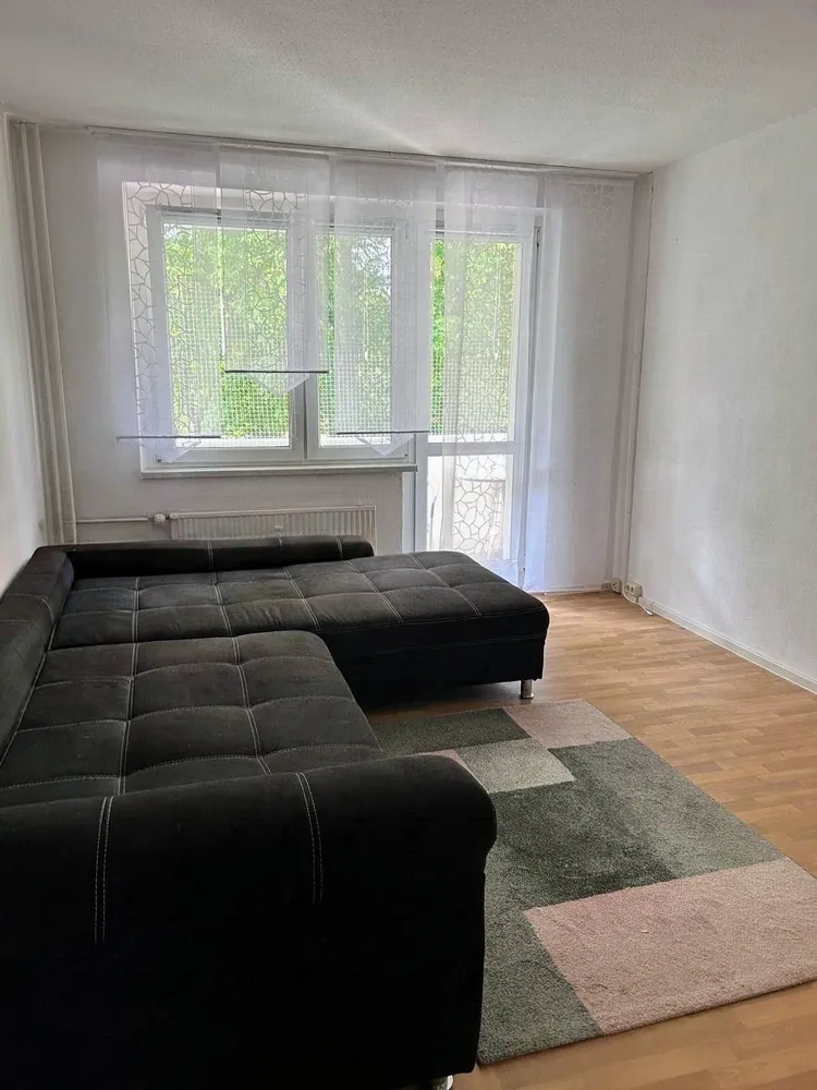 3 Zimmer Wohnung mit 56 m² in Halle (Saale) – Bild 1