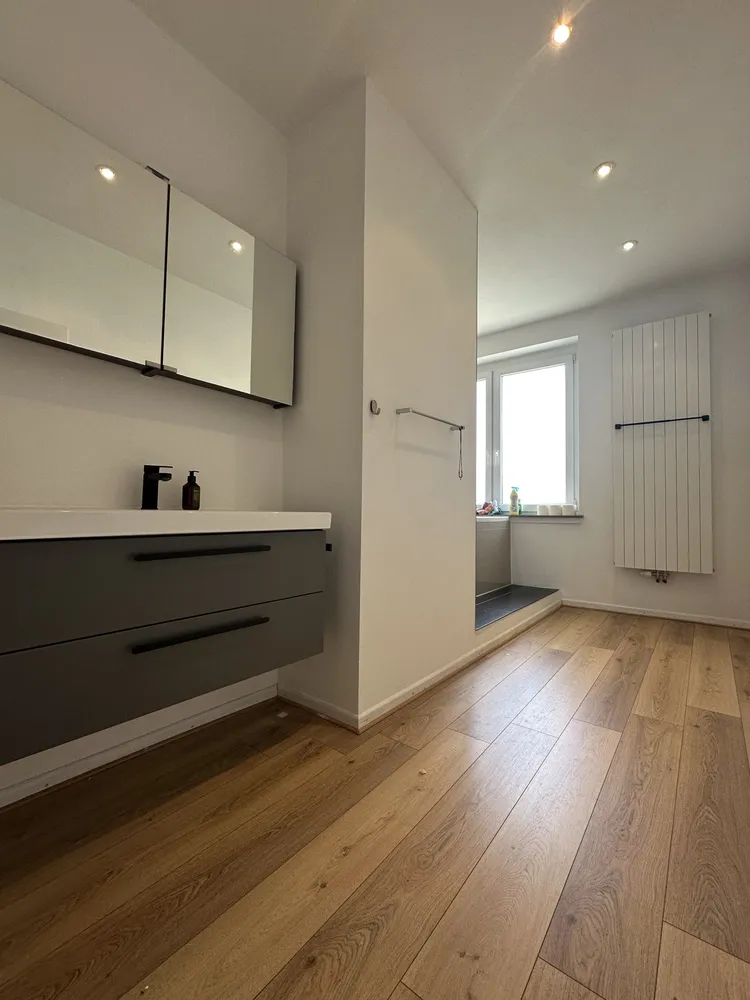 3 Zimmer Wohnung mit 110 m² in Neuss – Bild 5