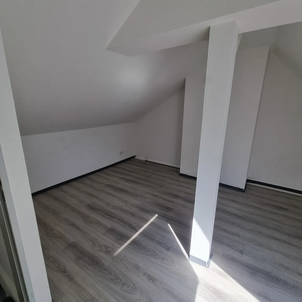 2 Zimmer Wohnung mit 78 m² in Krefeld – Bild 3
