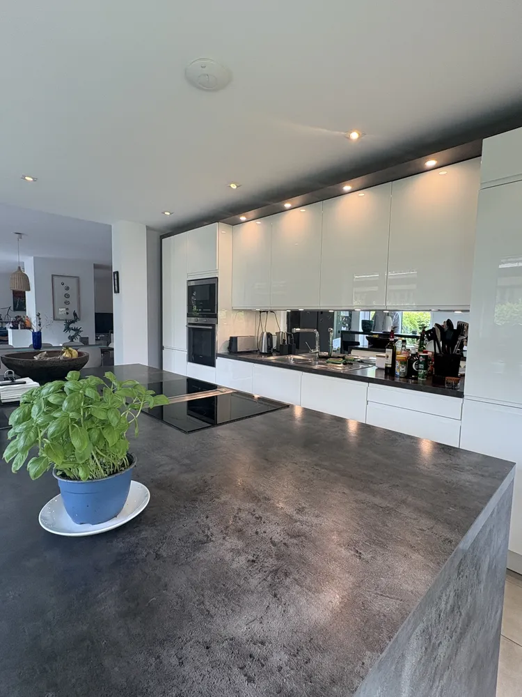 5 Zimmer Wohnung mit 269 m² in Bonn – Bild 1