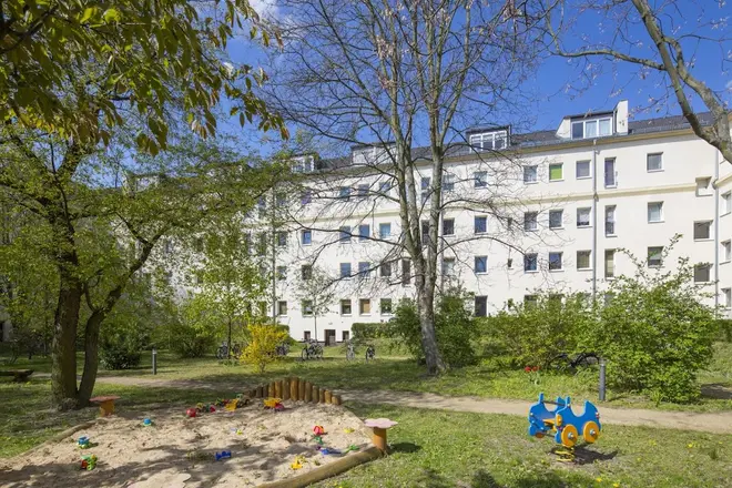 2 Zimmer Wohnung mit 64 m² in Berlin – Bild 7