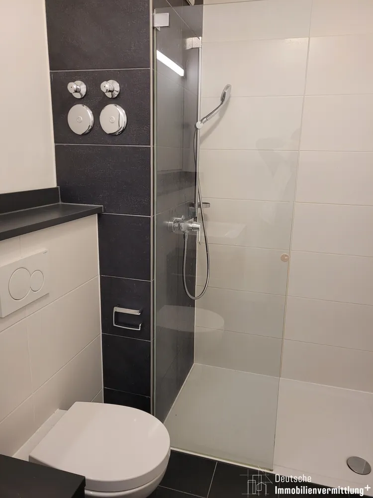 1 Zimmer Wohnung mit 23 m² in Freiburg im Breisgau – Bild 11