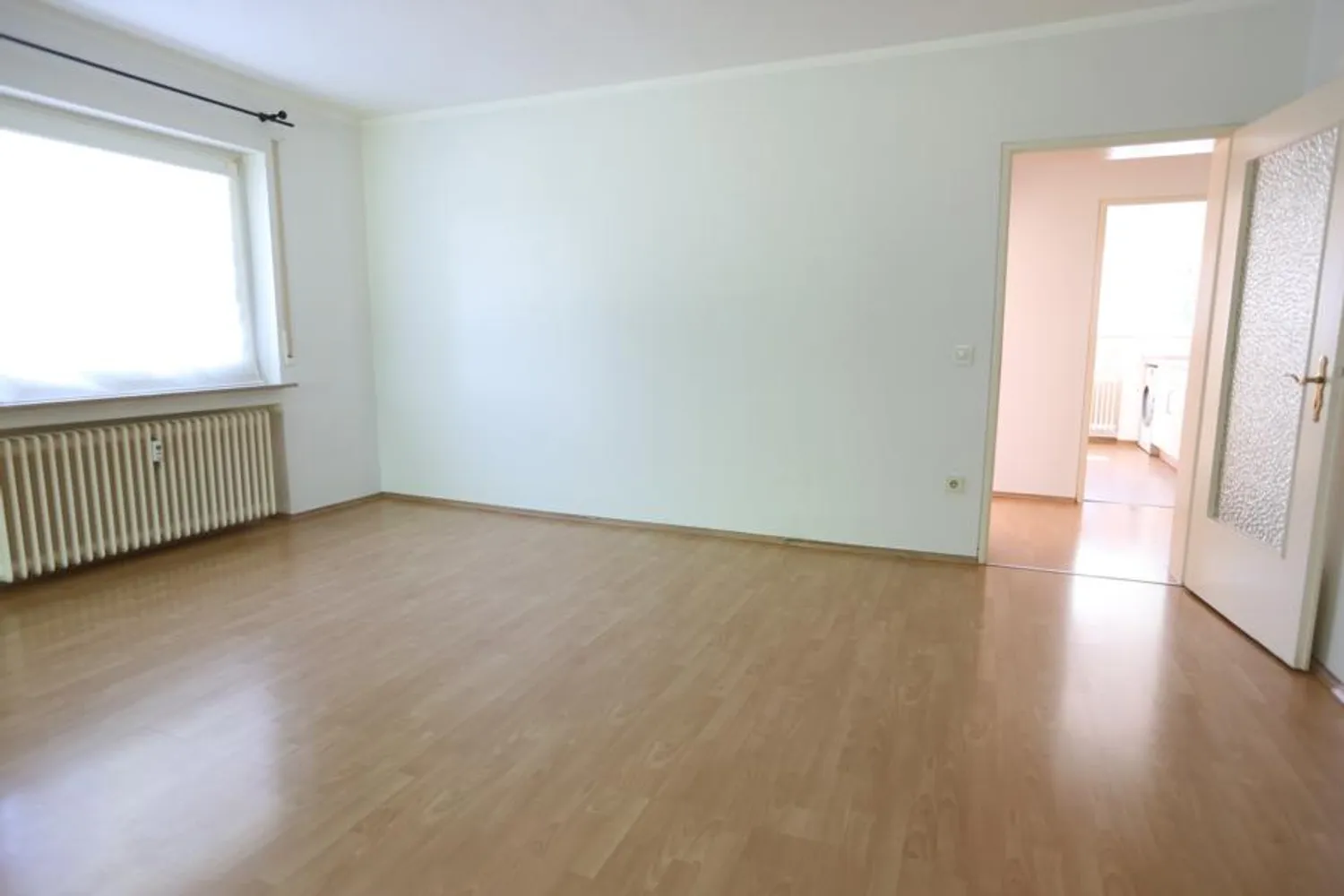 2 Zimmer Wohnung mit 60 m² in Wiesbaden – Bild 1