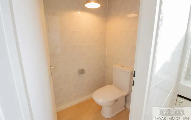 2 Zimmer Wohnung mit 107 m² in Düsseldorf – Bild 12