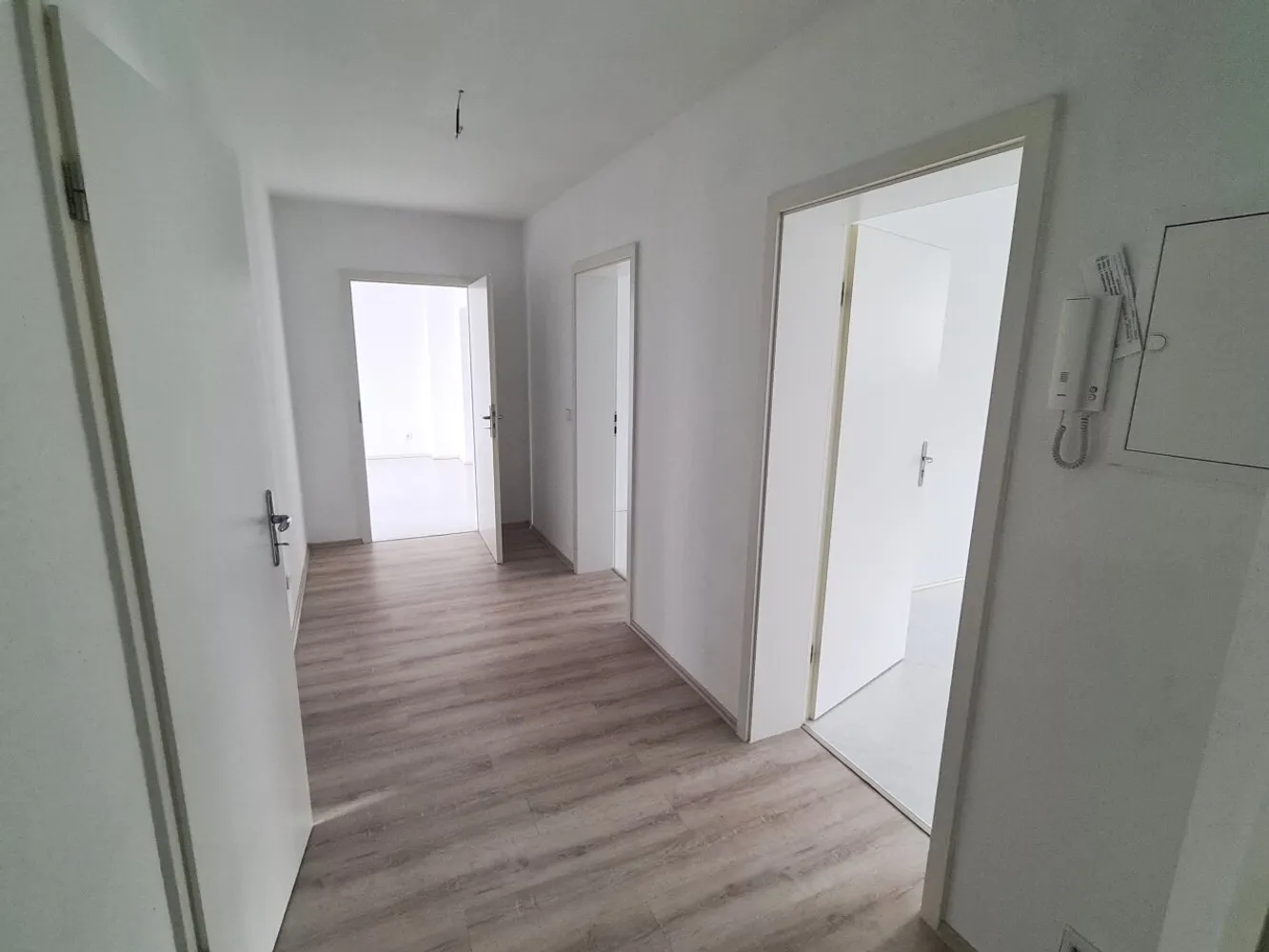 3 room apartment with 93 m² in Chemnitz – Photo 11