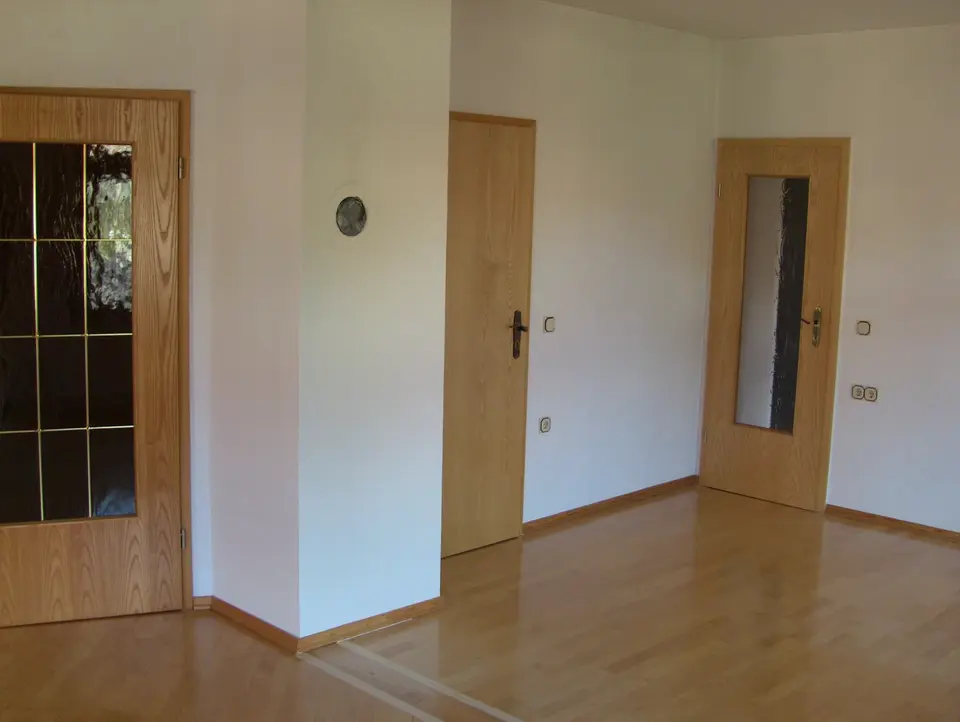 4 Zimmer Wohnung mit 102 m² in Schmalkalden – Bild 5
