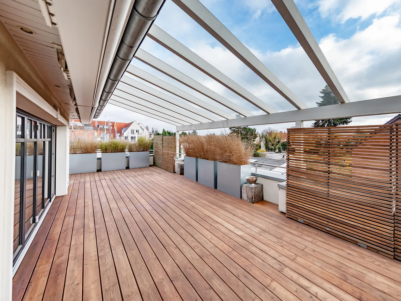 4 Zimmer Wohnung mit 192 m² in Oldenburg – Bild 3