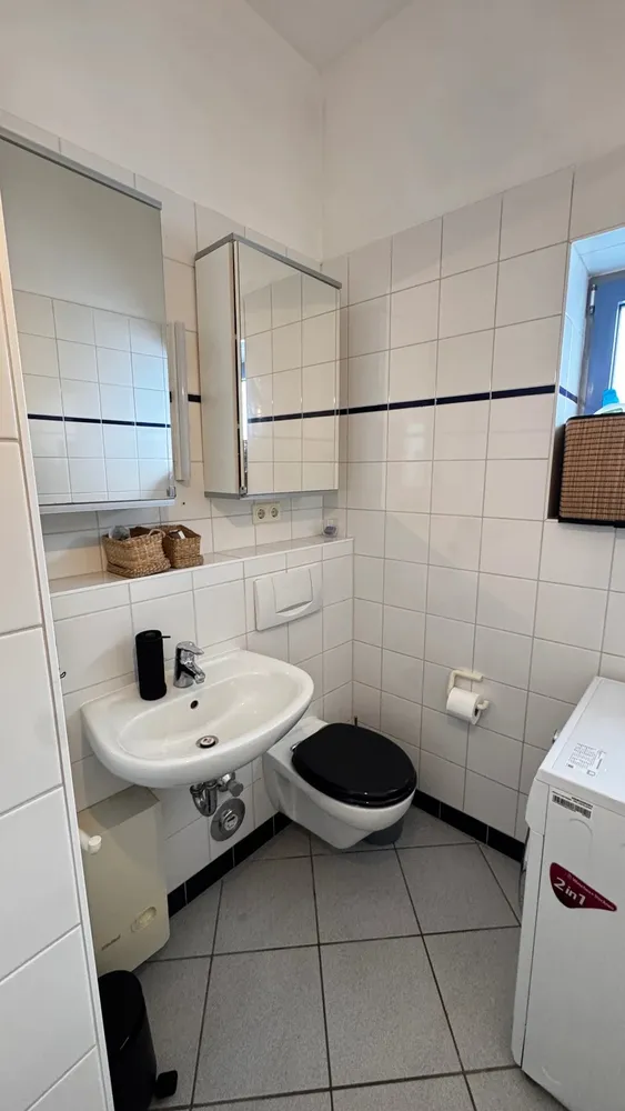 1 Zimmer Wohnung mit 30 m² in Köln – Bild 12