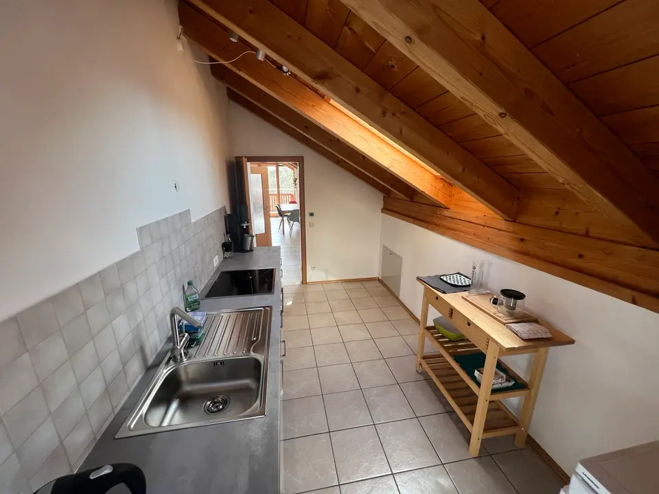 2 Zimmer Wohnung mit 65 m² in Traunstein – Bild 2