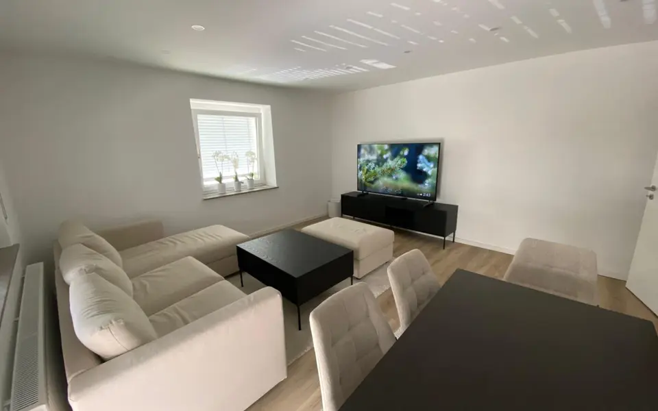 WG-Zimmer mit 70 m² in Herrenberg – Bild 1