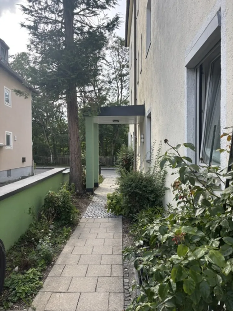 3 Zimmer Wohnung mit 71 m² in München – Bild 1