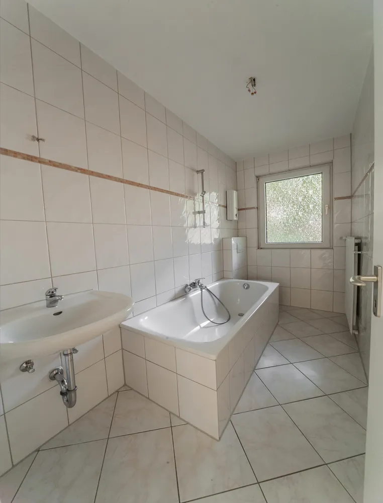 3 Zimmer Wohnung mit 68 m² in Oberhausen – Bild 3