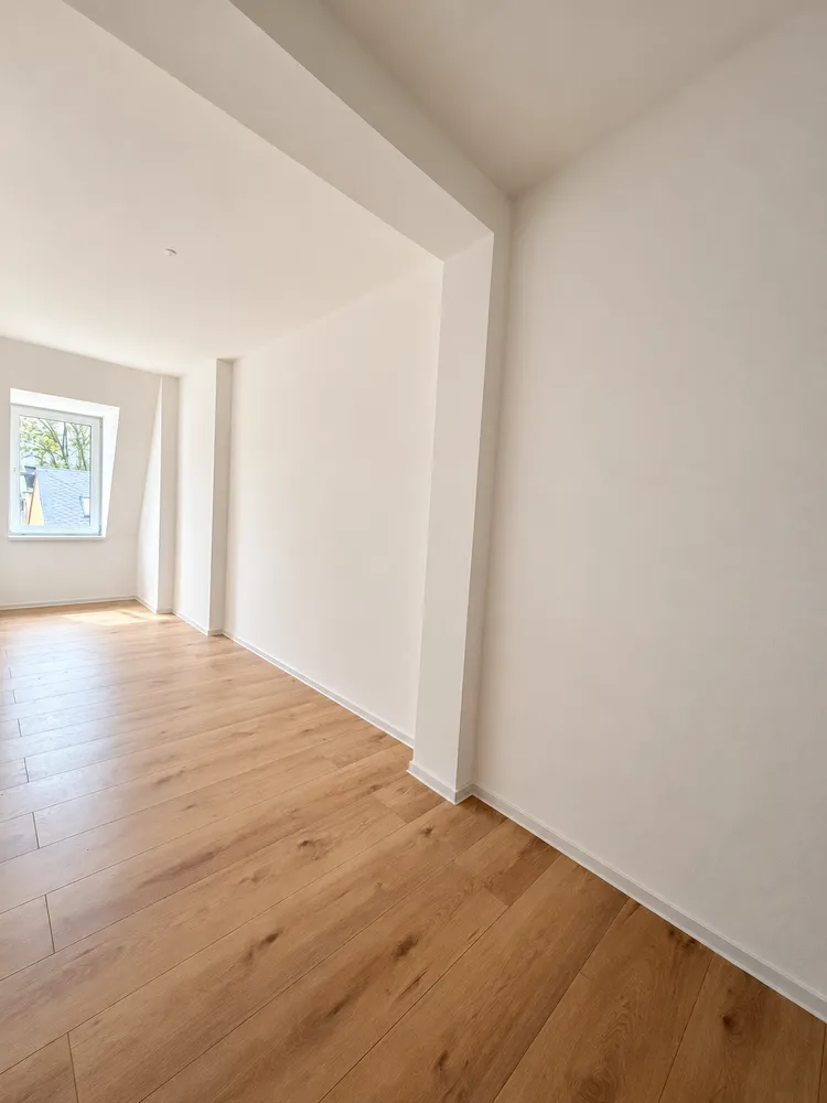 4 Zimmer Wohnung mit 117 m² in Pirna – Bild 1