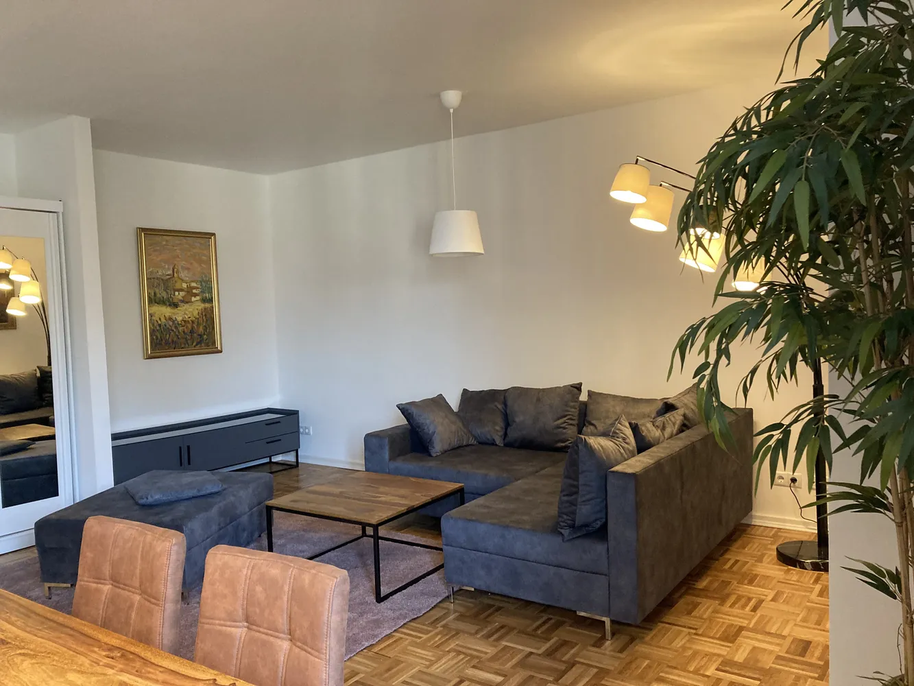 2 Zimmer Wohnung mit 160 m² in Hamburg – Bild 8