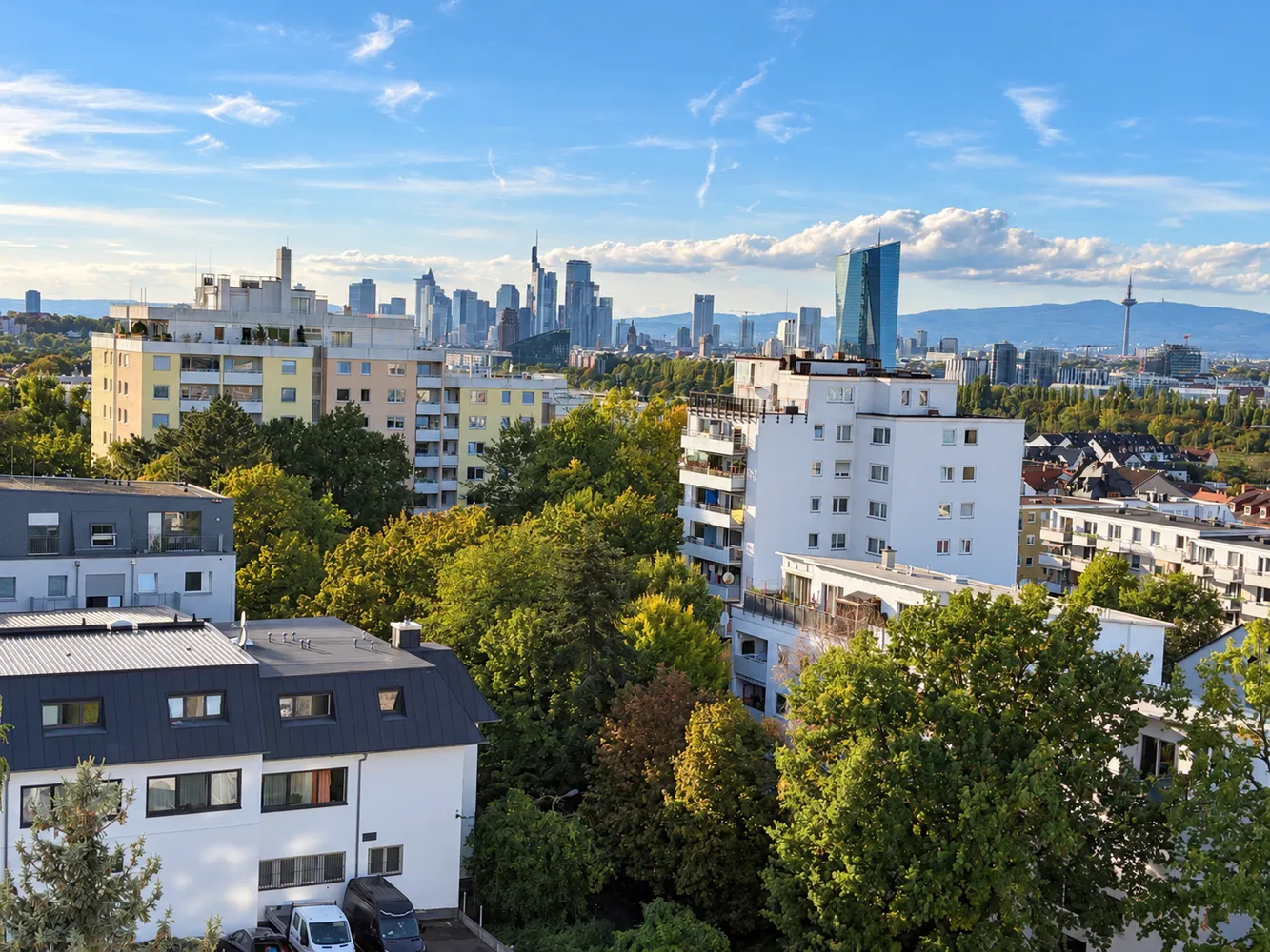 1 room apartment with 38 m² in Frankfurt am Main – Photo 2